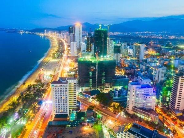 Nightlife in Nha Trang for Every Type of Traveler